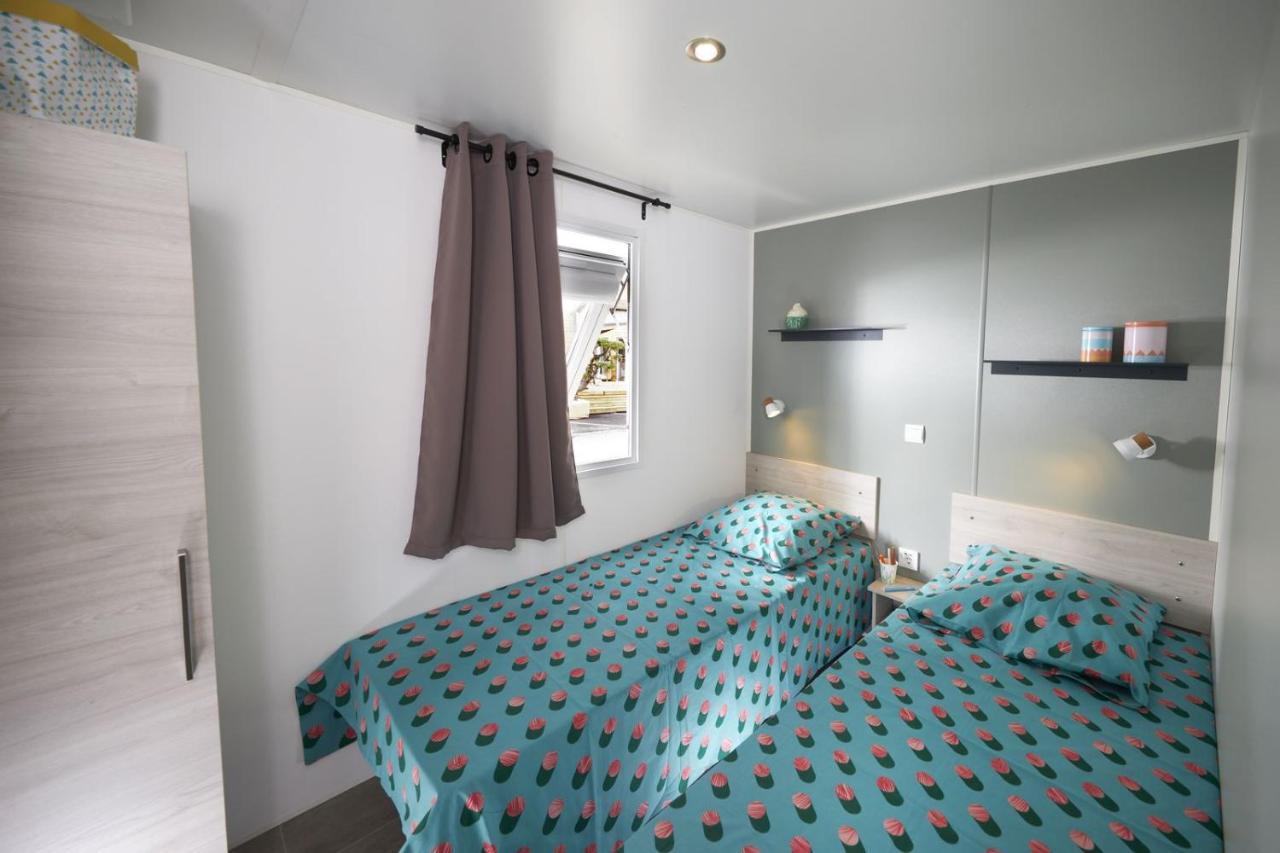 Hotel Les Chapelains Saillans  Esterno foto